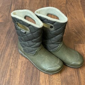 BOGS winter boots